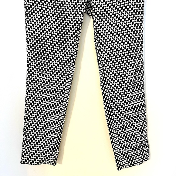 2/$30 Banana Republic - Sloan Fit Black & White Geometric Print Pants - Picture 4 of 8